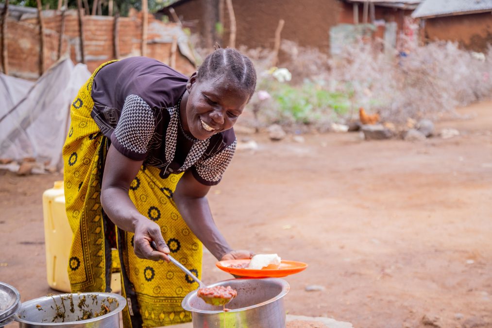 Florence serving nutritious food for her children.